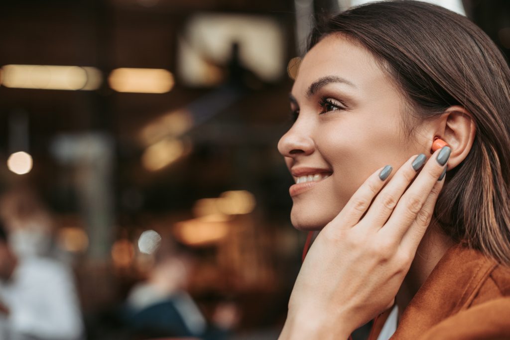 Can ear plugs cause ear infections?