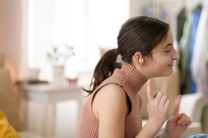 Using Hearing Aids for the First Time